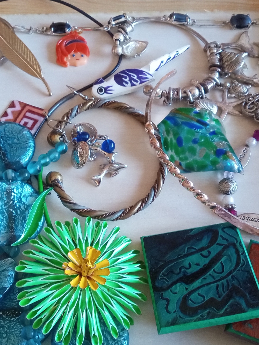 Costume Jewelry 80s Mixed Earrings Brooches Necklaces Bracelets